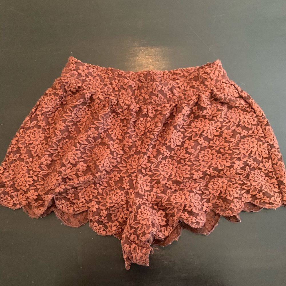 Free People burnt maroon lace shorts!